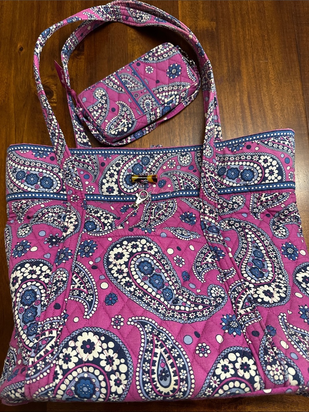 Vera Bradley Pink Paisley Quilted Tote with matching Wristlet